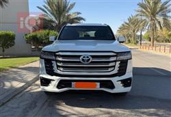 تۆیۆتا لاند کروزەر